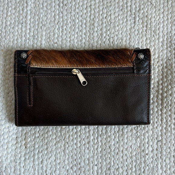 American West Purse & wallet. Genuine embossed  leather & soft  brindle hide - Picture 14 of 16